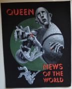 QUEEN News Of The World - 30 cm x 35,8 cm - Backpatch